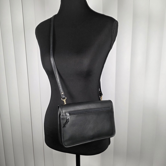Coach 9375 Vintage Black Leather Organizer Crossbody — Made in USA